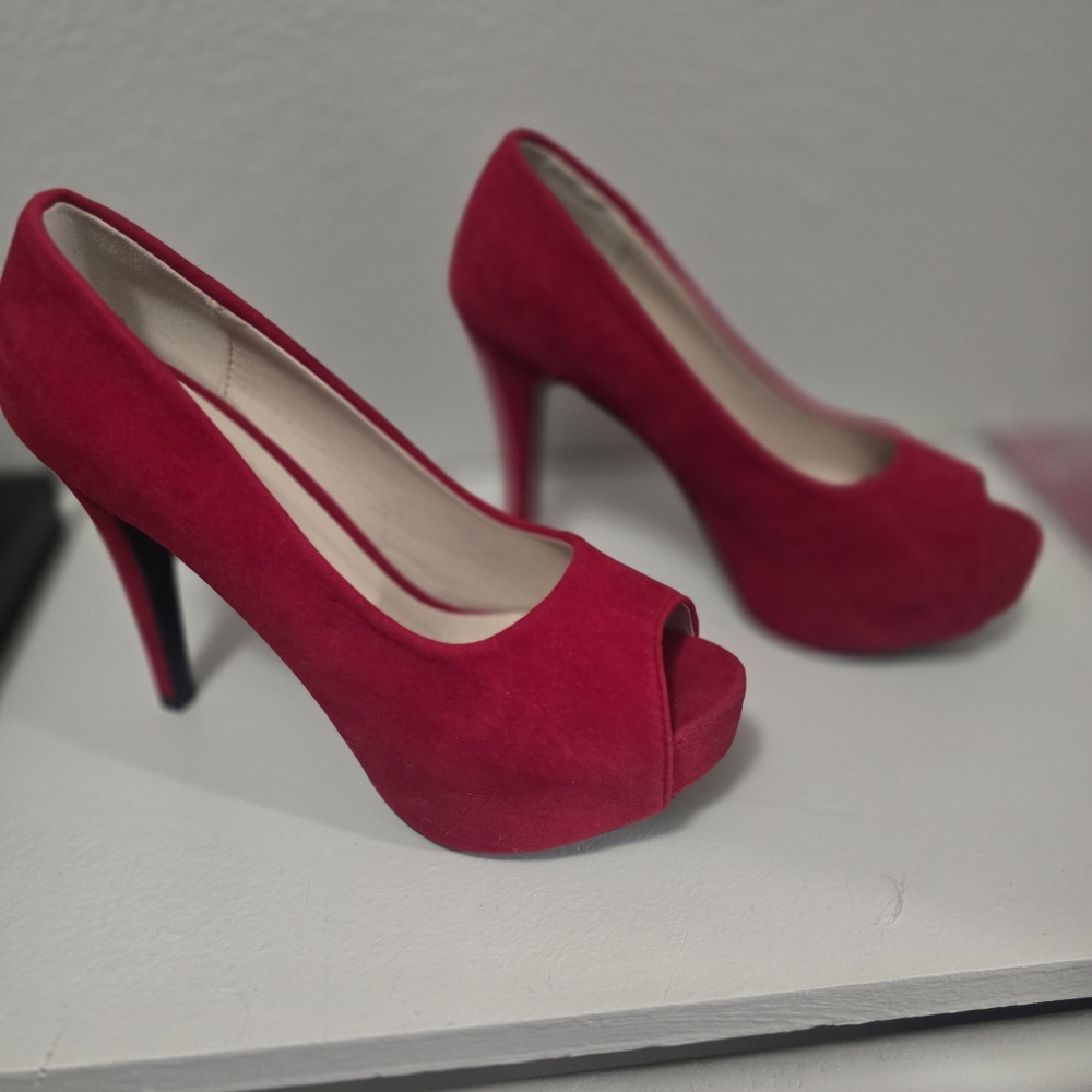 Red Peep-Toe Chunky Platform Heels